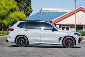BMW X5 M COMPETITION SUV 2026 IMPECABLE, TRANSMISIÓN AUTOMÁTICA, LISTO PARA ENVIAR - Product Image 2