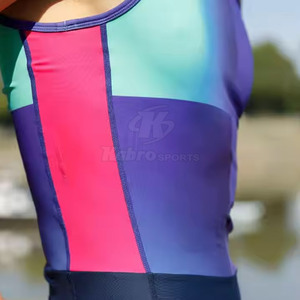 Traje de remo OEM para hombres y mujeres, ajuste de compresión, diseño de color personalizado, uniforme de remo sublimado - Product Image 4