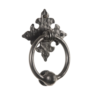 Heurtoir de porte en métal noir classique avec anneau et détail de pyramide Design élégant pour les entrées de maison traditionnelles - Product Image 6