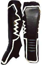 SHEMAX-KICKPADS de lucha libre con pinchos blancos y negros - Product Image 6