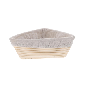 Cesta de Pan Triangular de Ratán Natural al por Mayor con Forros de Tela para Hornear Pan Casero de Vietnam - Product Image 1