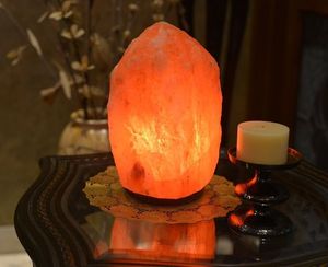 Lámpara de sal del Himalaya hecha a mano con tema de amor, control de atenuación de tallado de precisión y Base de madera, artesanía de decoración natural para el hogar - Product Image 2