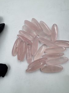 หินควอตซ์สีชมพูทรงกลมรูปไข่เรียบ10X30มม. สำหรับทำเครื่องประดับอัญมณีหลวม - Product Image 4