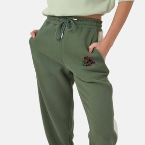 Women's Breathable Cotton Sweatpants Custom Wholesale Ladies Jogger Pants for Bodybuilding Flat Sports Outerwear for Winter - Product Image 1