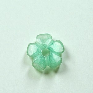 Cuentas de Aventurina Verde al por Mayor, Colgantes Florales, Componentes de Piedras Preciosas con Orificio Central para la Fabricación de Joyería DIY - Product Image 1