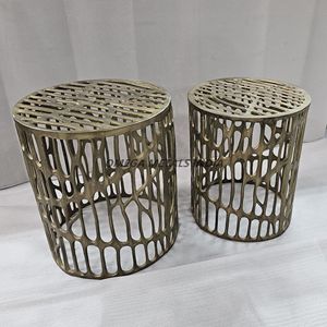 Ensemble de tables basses modernes en or, 2 pièces, structure métallique cylindrique ouverte avec plateau rond, pour salons et espaces commerciaux - Product Image 2