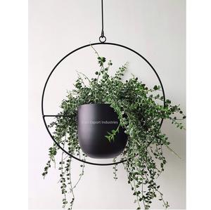 Nueva maceta colgante de Metal con revestimiento negro decorativo para balcón interior, decoración de jardín, macetas de flores colgantes de pared ovaladas - Product Image 1