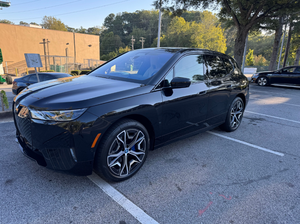 SUV électrique de luxe d'occasion 2025 de bonne qualité, double moteur lithium, transmission intégrale, 516 ch, intérieur cuir, grande autonomie, familial, utilitaire, idéal pour les pique-niques - Product Image 5