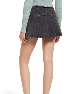 Falda vaquera de desgaste rápido para mujer, diseños más demandados de alta calidad, Falda vaquera de tendencia superior ligera para mujer con tarifa razonable - Product Image 3