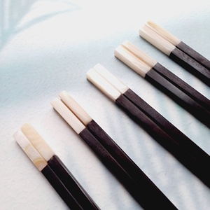 Ebony ตะเกียบไม้ชุดตะเกียบใช้ซ้ำได้,เขาเลี่ยมจากเวียดนามเป็นมิตรกับธรรมชาติ - Product Image 2