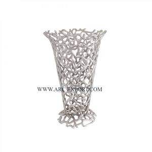 Floreros de metal de aluminio y plata de primera calidad, diseño admirable, Decoración de mesa, floreros y macetas al precio más bajo - Product Image 5