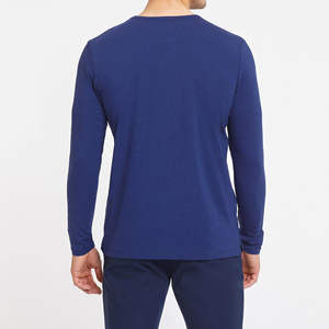 T-shirt à manches longues uni pour homme, vente en gros de vêtements pour homme, t-shirt à manches longues à col rond de haute qualité, design uni - Product Image 2