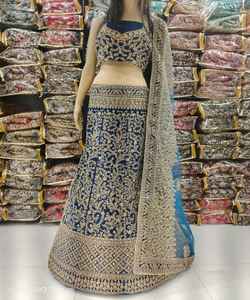 Designer lourd Lehenga Choli prix de gros le plus bas Surat Alphanumero - Product Image 1