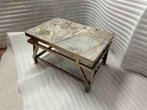 Rayan โต๊ะหินอ่อนที่เป็นมิตรต่อสิ่งแวดล้อมผลิตจากโลหะทนทาน - Product Image 2