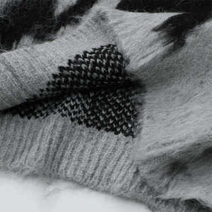 Pull à manches longues OEM 100% coton beige, tricot torsadé, unisexe, chaud pour l'hiver, logo sur le devant - Product Image 3