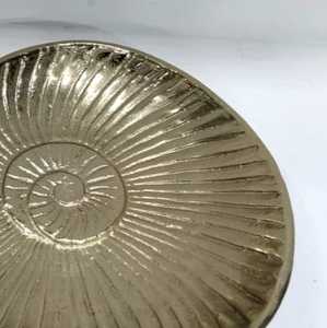 Vente en gros attrayant Designer Nickel Plateau de service en laiton Vaisselle de cuisine Plateau MultiDesiger - Product Image 2