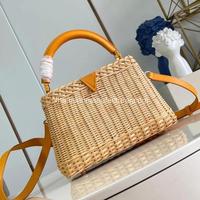 Sac d'été vintage en rotin Poignée en bambou Broderie de perles Arcs de diamants Plumes Sacs à main Utilisation de la plage Accessoire indispensable