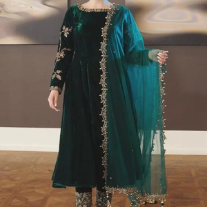 HERMOSO VESTIDO ANARKALI DE TERCIOPELO DE TRABAJO BORDADO INDIO/PAKISTANI CON ESTILO DUPATTA para ropa de fiesta/boda = 2024 - Product Image 1