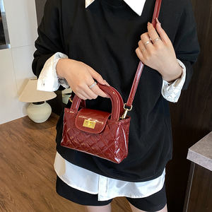 Sac à main tendance pour femme, sac à bandoulière de luxe, sac à main tendance 2026, sac à chaîne à carreaux en diamant français <span class=keywords><strong>Liki</strong></span> - Product Image 3