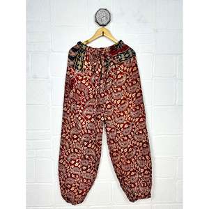 Pijama Unisex Estilo Boho Vintage, Suave, Transpirable, Ligero y Cómodo, con Patrón Animal Tejido, para Uso Familiar en Verano - Product Image 1