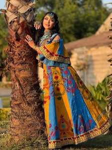 ชุดชาวอัฟกานิสถานแบบดั้งเดิมที่สง่างามสำหรับผู้หญิงชุดแต่งงานพร้อมเชือกผูกแบบ kuchi ชุดพื้นเมืองแขนยาวติดกระดุมตามธรรมชาติมาใหม่ - Product Image 5