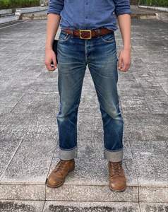 Jeans de créateur respirants solides pour hommes personnalisés pour l'hiver tube droit délavé bord brut style de rue fabriqué au Bangladesh - Product Image 1