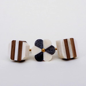 VUnique Bouton En Résine Bleu Et Blanc Designer Poignée De Tirage Décorative À La Main Pour Armoire Tiroir Armoire Et Intérieurs - Product Image 3