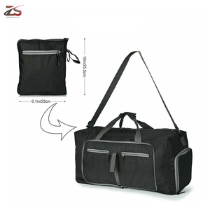 Bolsas de gimnasio Bolsa de deporte para hombres y mujeres Bolsas de viaje Impermeables Precio al por mayor de Pakistán - Product Image 2