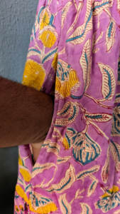 Robe décontractée pour femmes en coton imprimé Handblock indien fait à la main robe pleine longueur avec les deux poches latérales-cadeau pour elle - Product Image 3