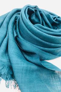 ผ้าคลุมไหล่แบบเรียบง่าย ผ้าคลุมศีรษะแบบดั้งเดิมของชาวมุสลิม ผ้าคลุมฮิญาบสำหรับผู้หญิง ผ้าฝ้ายสำหรับฤดูใบไม้ผลิ ขายส่งสำหรับผู้ใหญ่ - Product Image 3