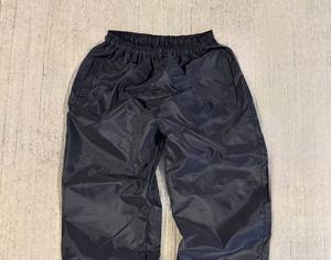 Pantalon de survêtement en nylon léger du fabricant personnalisé pantalon coupe-vent ample et surdimensionné pour hommes style Streetwear décontracté - Product Image 4