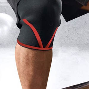 Rodillera ajustable de neopreno con logotipo personalizado OEM fabricada en Pakistán - Product Image 3