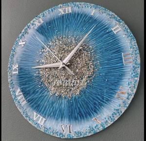 นาฬิกาแขวนผนังเรซิ่นทำมือ ดีไซน์ลายวนเกลียวสุดพิเศษ ตกแต่งด้วยสีทอง สไตล์ทะเลและรัก รุ่นลายโมเดิร์น-ของตกแต่งบ้านที่มีสไตล์ - Product Image 3