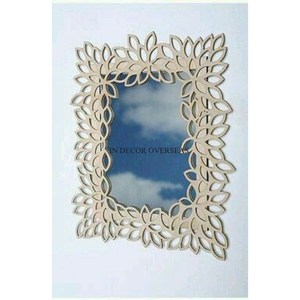 Fleurs et feuilles Designer plaqué or de haute qualité Beau look de première qualité Cadre photo fabriqué en métal Fourniture au prix le plus bas - Product Image 2