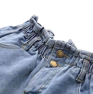 Pantalones cortos de mezclilla formales de encaje Vintage para mujer de verano con acabado lavado a la piedra transpirables y ecológicos - Product Image 4