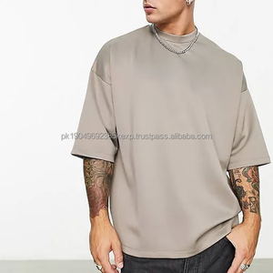 Camiseta de Cuello Alto Personalizada para Hombre, Corte Regular, Estilo Urbano, Hombros Caídos, Color Sólido Minimalista, 100% Algodón, Manga Corta, Tejida - Product Image 1