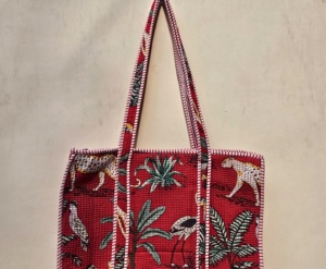 Thevintageartcraft Handmade Lightweight Red Cotton <b>Tote</b> <b>Bag</b> Women Eco-Friendly Vintage Jungle <b>Printed</b> <b>Leopard</b> Quilted Zipper - Product Image 4