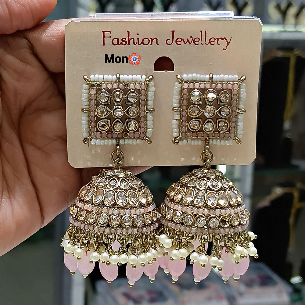 สีชมพูอ่อน