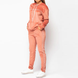 Ensemble de survêtement en velours de coton épais pour femmes vêtements de rue en velours personnalisés de bonne qualité pour l'hiver survêtement en polaire pour filles - Product Image 4