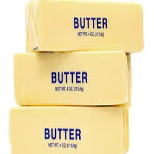 대량 100% 순수한 암소 우유 버터에 있는 건강한 순수한 암소 버터