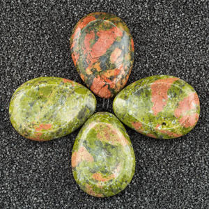 Pierres d'inquiétude en agate et en unakite, pierre d'inquiétude en pierre précieuse, fabriquée à la main pour la guérison, vente en gros directe d'Amayra Crystals Exports Inde - Product Image 3