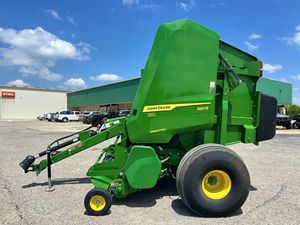 Presse à foin de luzerne à entraînement hydraulique pour les fermes nouveau modèle de presse à ensilage ronde de maïs moteur herbe petite luzerne à entraînement hydraulique - Product Image 2