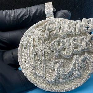 Collier pendentif personnalisé hip-hop tendance avec diamants en moissanite VVS glacés, plaqué or, argent 925 pour rappeurs - Product Image 5