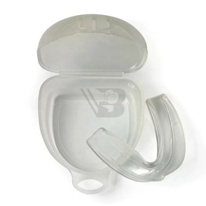 Protège-dents de sécurité athlétique professionnel antidérapant pour le fitness et la boxe, avec étui en plastique, pour la protection des dents et la prévention du grincement des dents - Product Image 1