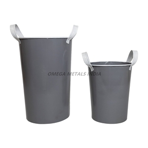 Jarrones de metal Premium en color azul marino profundo con una forma redonda única con acabado liso para un estilo interior contemporáneo para el hogar - Product Image 3