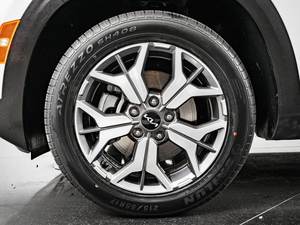 Kia Seltos Nightfall 2022 Usado en Buen Estado, SUV 4x4 - Listo para Enviar - Product Image 6