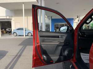 TOYOTA HILUX Z édition BLACK RALLY - Product Image 5