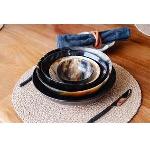 Ensemble d'ustensiles de cuisine écologiques Bol en corne fait à la main Matériau naturel durable Technique polie pour les cadeaux biologiques et éthiques - Product Image 1