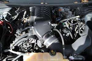 Pick-up F-150 XLT 4x4 d'occasion 2022, essence, moteur V8 suralimenté 5.0L, boîte automatique, conduite à gauche, intérieur foncé - Product Image 4