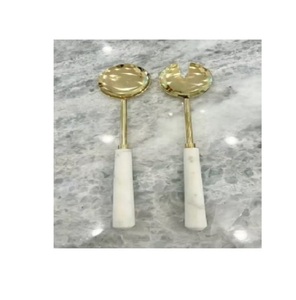 Servidor de ensalada dorado de moda con mango de metal Servidor de ensalada de último estilo Cubiertos de metal con acabado moderno - Product Image 4